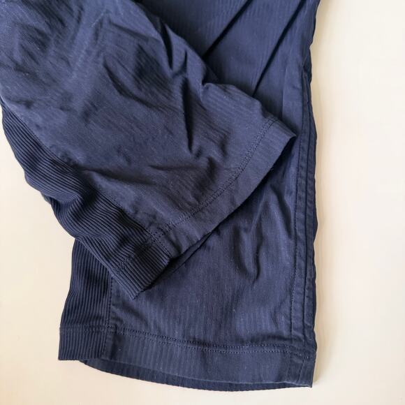 Lululemon Dance Studio Mid-Rise Cropped Pant Navy Size 0 - Picture 12 of 12